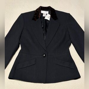 NWT VTG Casual Corner Black Blazer Jacket w/Velvet Collar. Sz 4